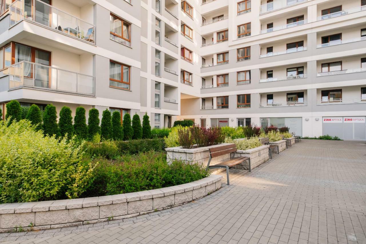 Stare Bielany 2-Bedroom Apartment Varsó Kültér fotó
